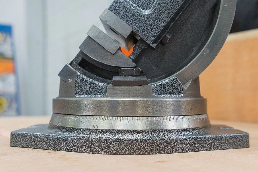 Тиски станочные STALEX QHK160