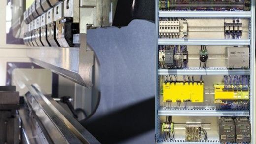 Листогибочный гидравлический пресс Toskar 1500-40 серия RapidFab
