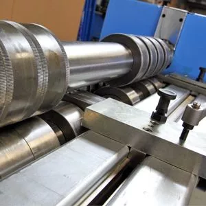 Станок для установки цилиндров