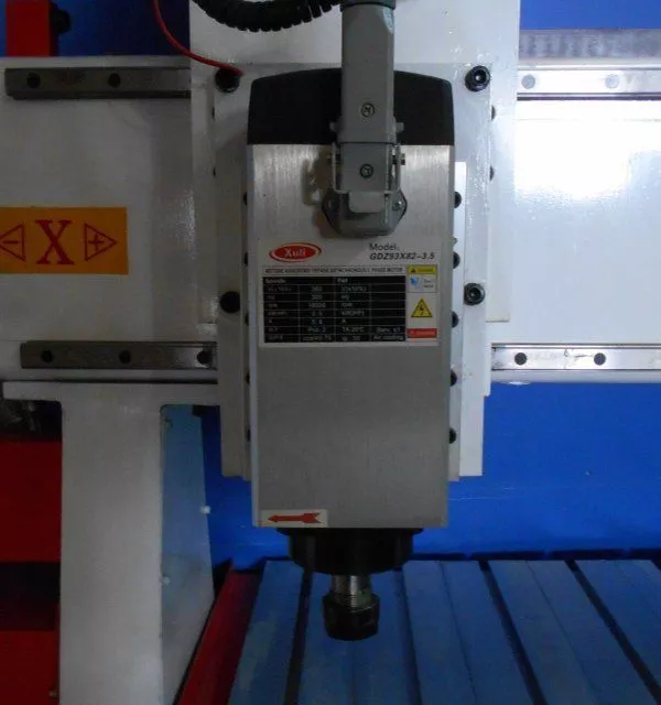 Фрезерный станок с ЧПУ LTT-1313